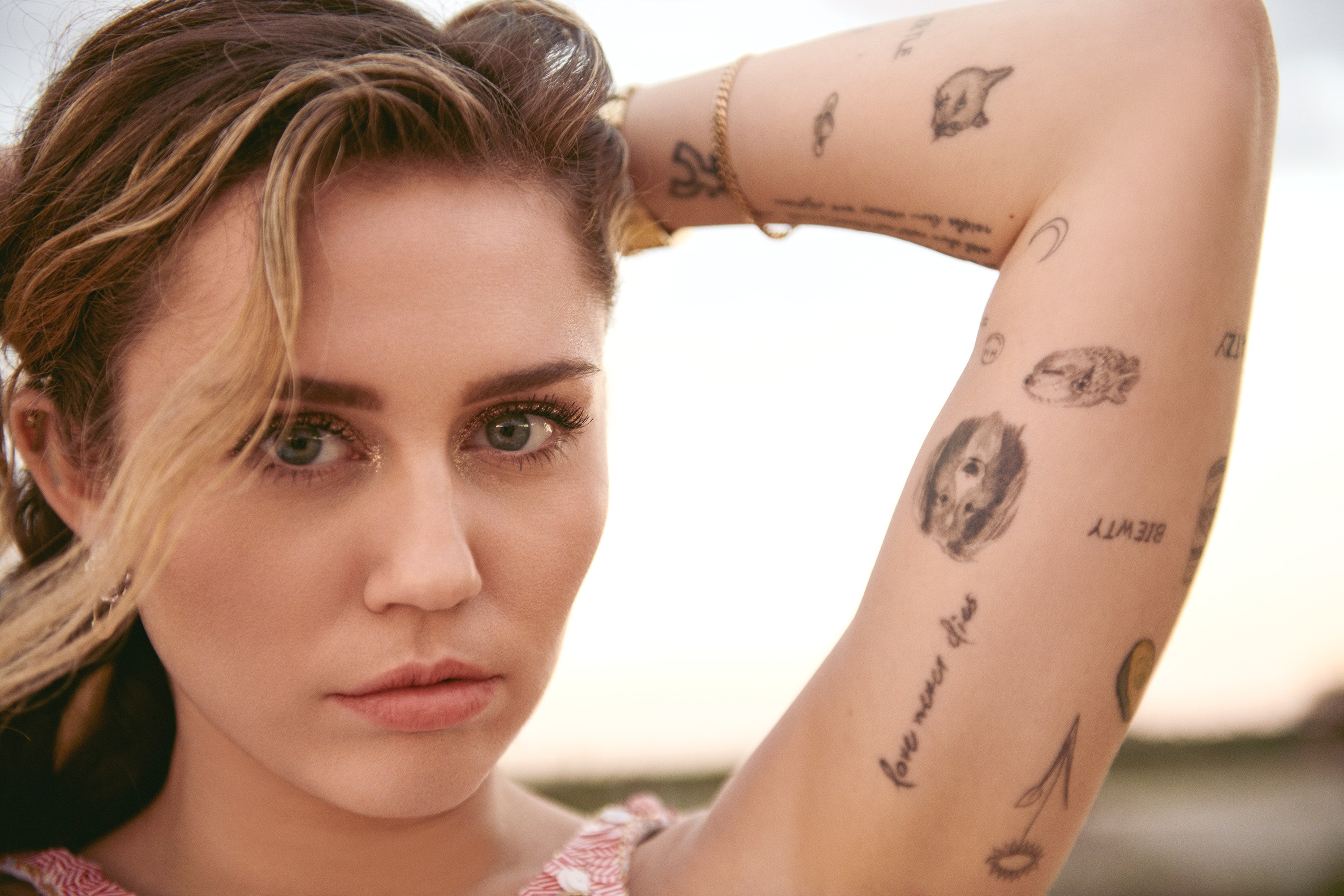 Miley Cyrus Vanity Fair 2019 Photo 7
